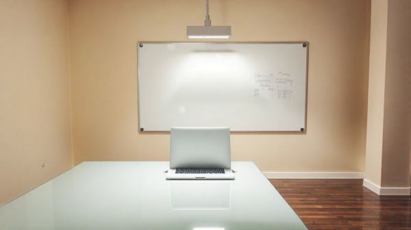 Évaluer le coût total d'un salarié à 1500 € net : analyse des dépenses
